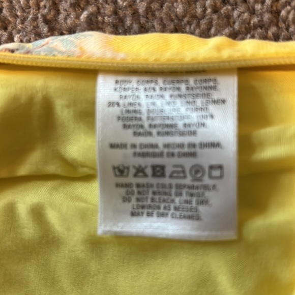 Anthropologie Feather Bone size 6 yellow floral pants Talese - Picture 12 of 12